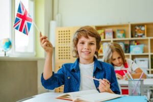 uczeń w szkole podstawowej